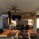 Bunica Spring Vila Mostar