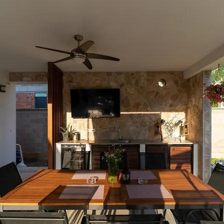 Bunica Spring Villa Mostar