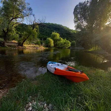 Bunica Spring 别墅 *