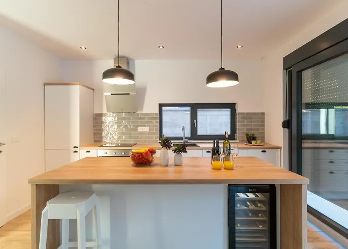 Bunica Spring 别墅 *